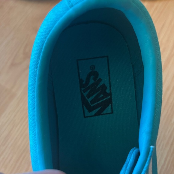 Vans Old Skool Skate Teal and White Athletic Shoes - Picture 4 of 5